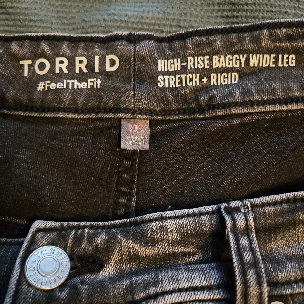 Torrid Women's Strigid Wide Leg Jeans Size 20W - Picture 4 of 6